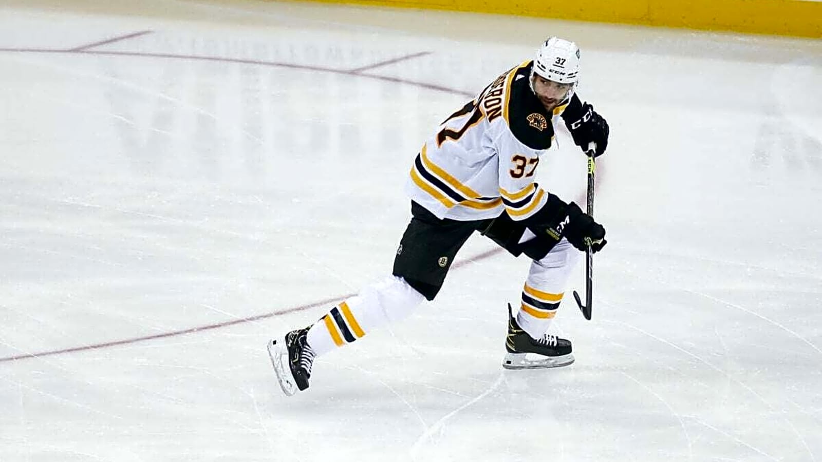 Bruins to Retire Bergeron’s Jersey Number