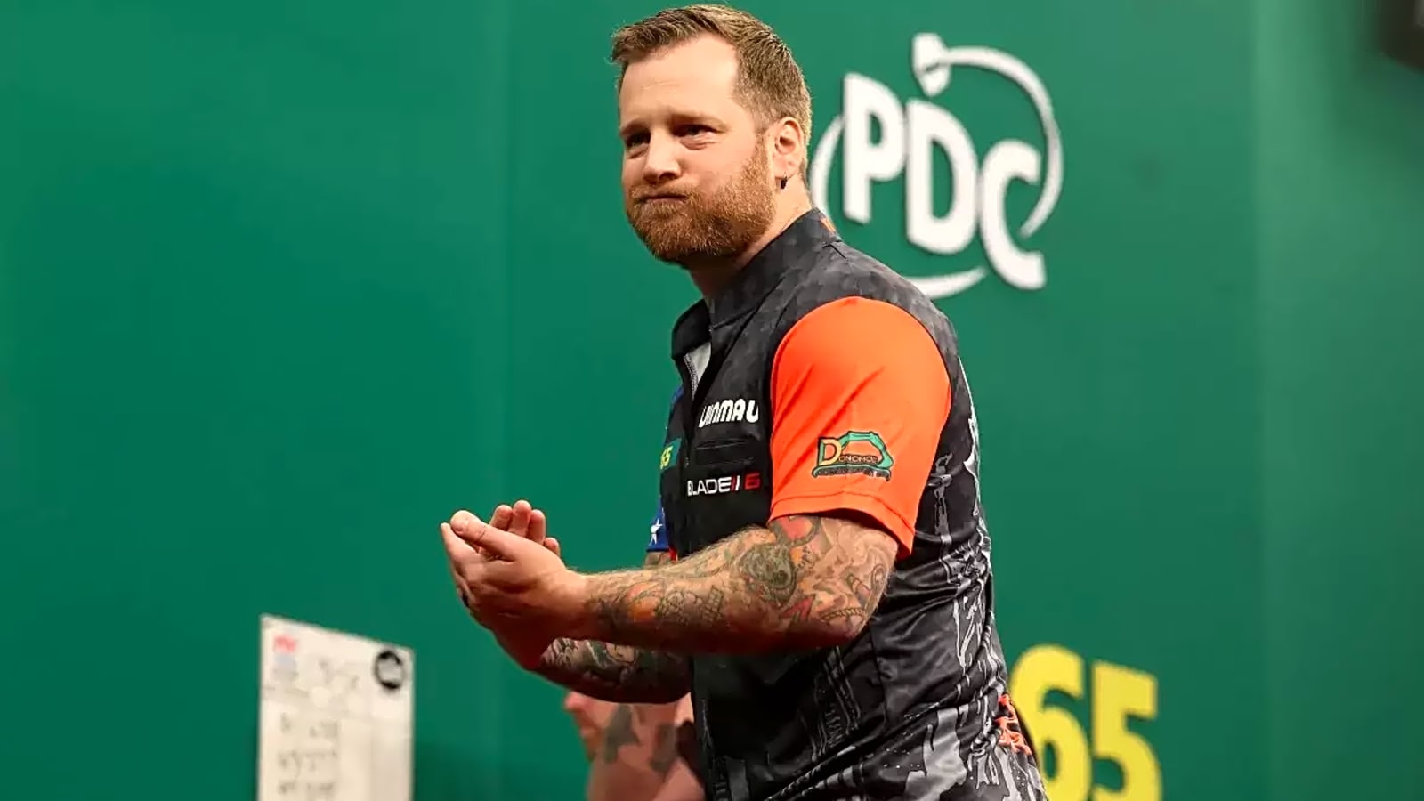 Jules van Dongen completely changes tack: &#39;The Dutch Dragon&#39; makes radical switch and starts throwing left-handed due to neurological condition
