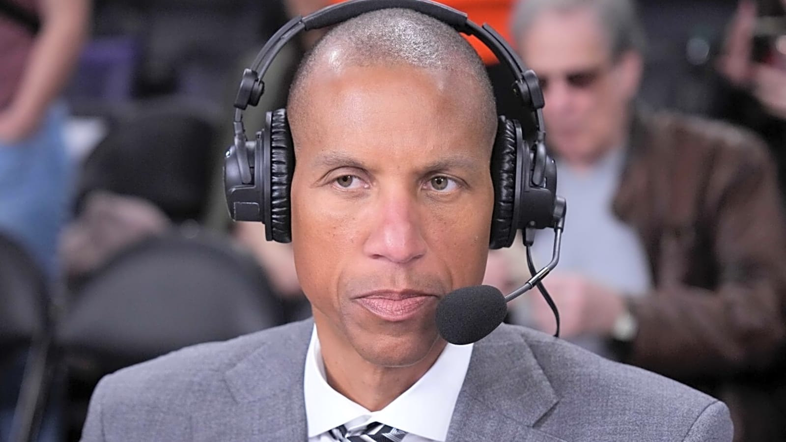 Reggie Miller Sheds Tears After Stephen Jackson Apologizes To Him For His Role In 'Malice At The Palace'