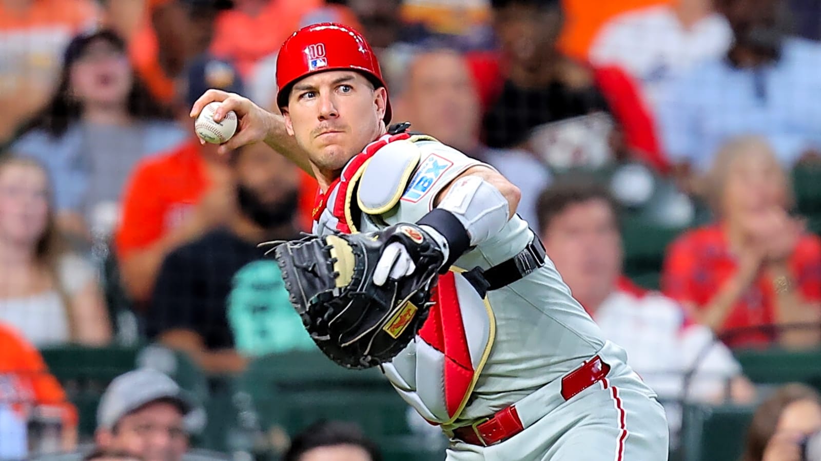 Phillies’ J.T. Realmuto Sends Clear Message About Future Ahead of Free Agency