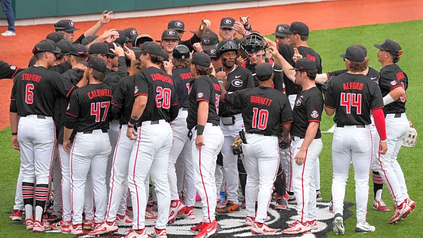 Georgia Tech Baseball falls flat against Georgia at Truist Park