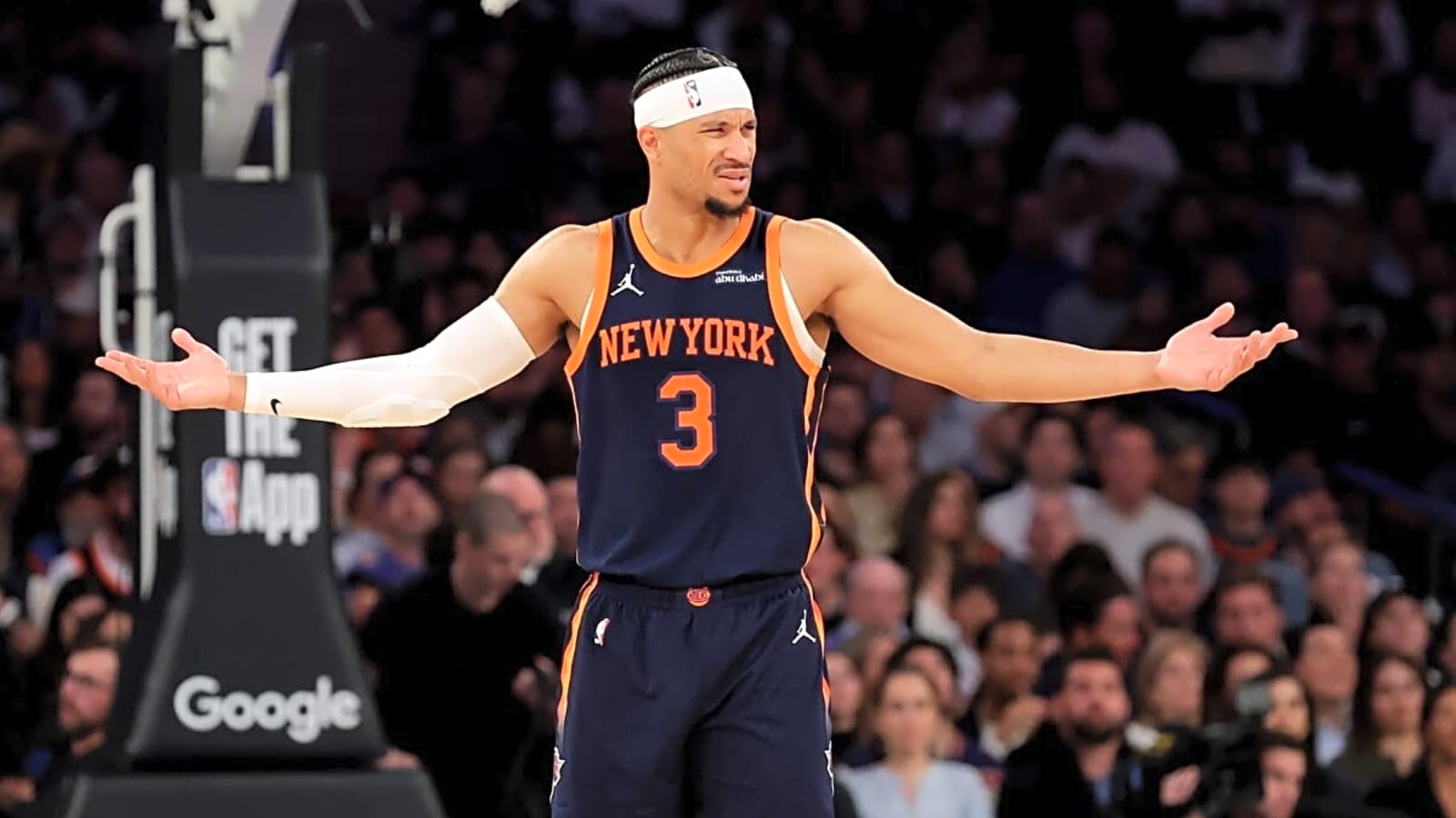 Josh Hart Claps Back After Celtics Legend Disrespects Knicks