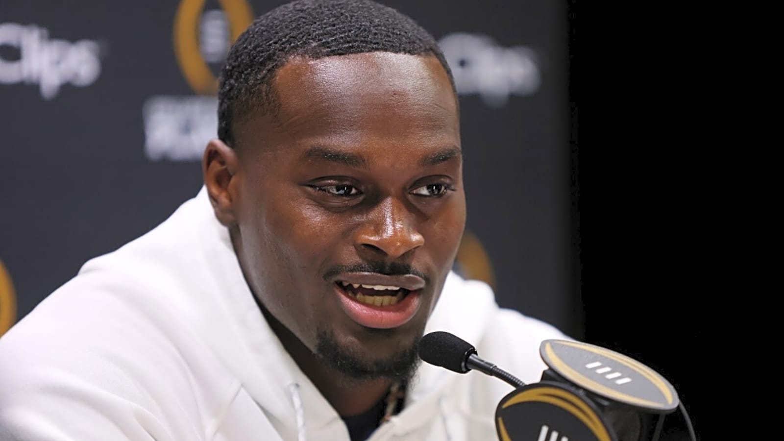 Jeremiyah Love’s Mom Reveals his Personal Struggles Before Arkansas Game
