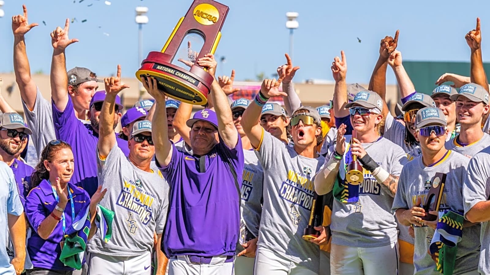 Iconic national landmark gives a very public kudos to LSU Tigers after winning the College World Series