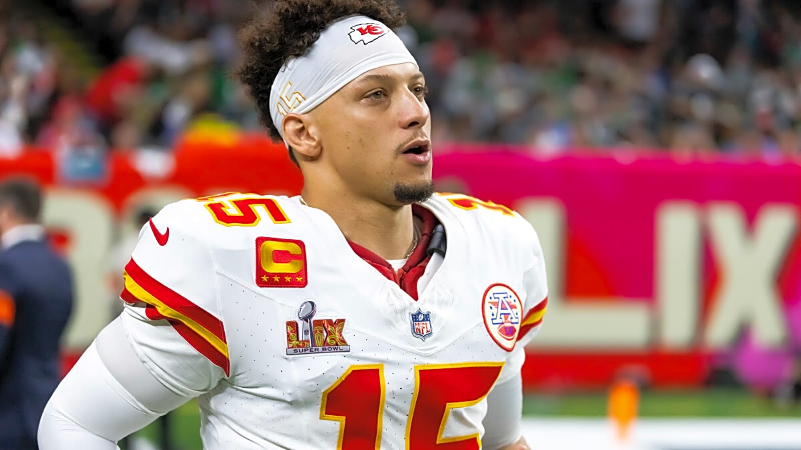 Patrick Mahomes Reacts to New Photo From Chiefs Practice on Wednesday