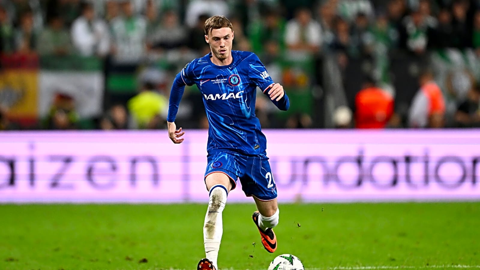 Chelsea Target Dutch National Talent in Bold Transfer Push