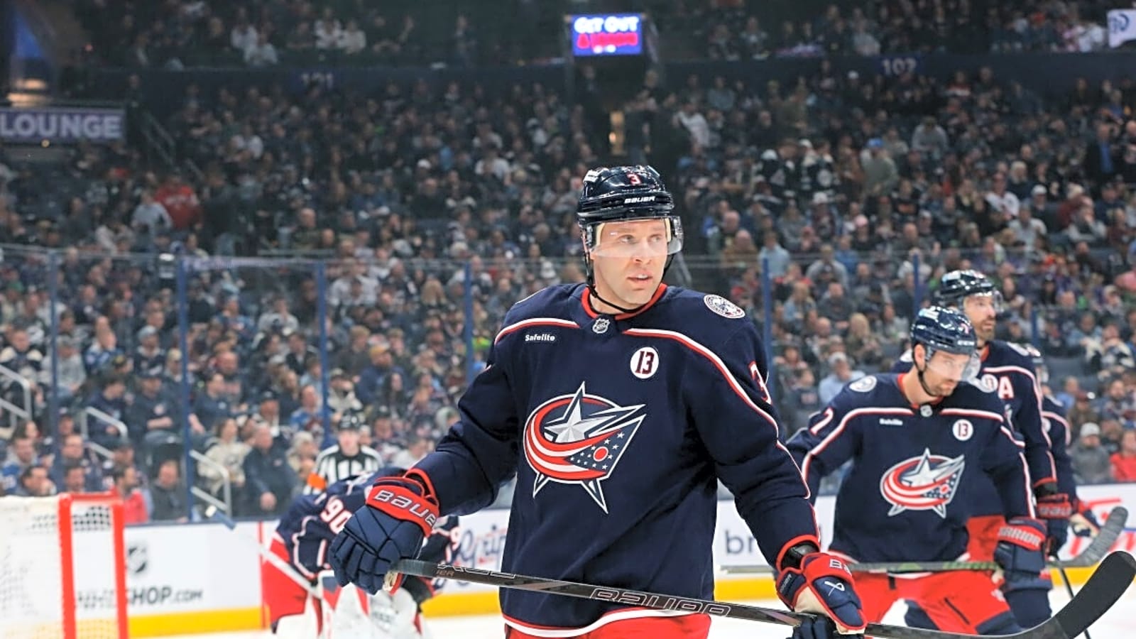 Wild sign 19-year veteran defenseman to tryout deal as Brodin insurance