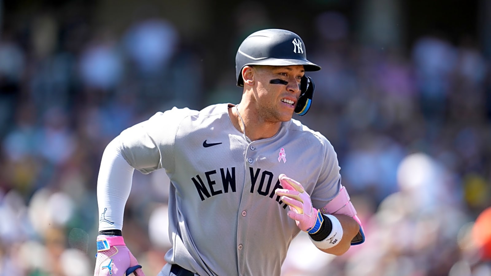 Yankees Star Aaron Judge Catches Attention for His Nike Air Jordans