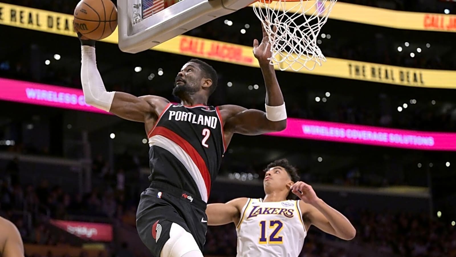 NBA Insider Quashes Warriors&#39; Trade Rumors For 7ft Potential Lakers Target