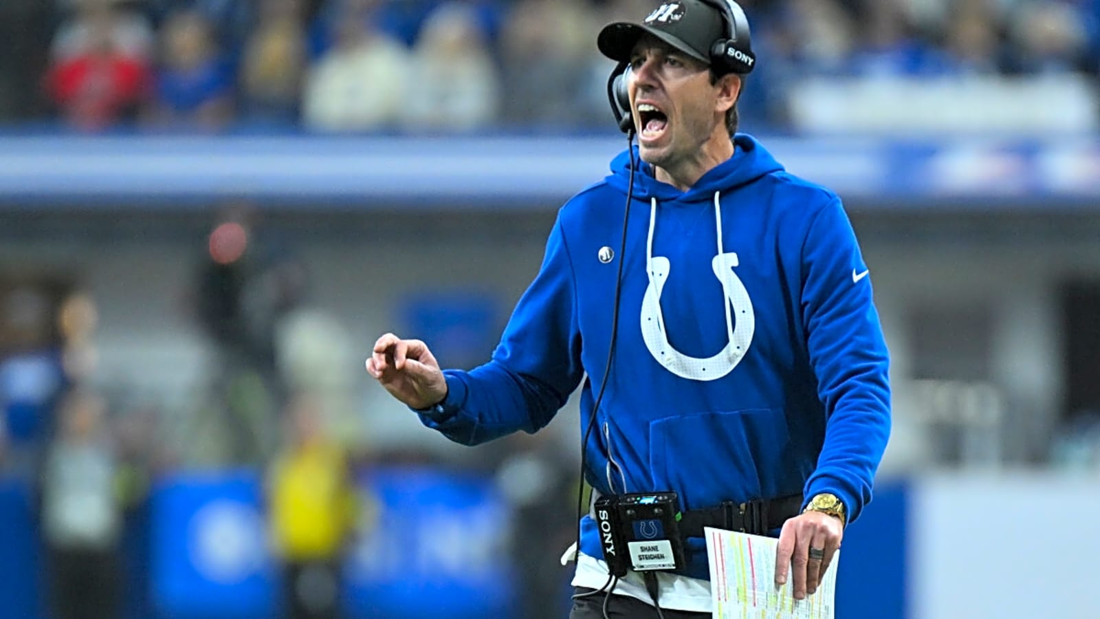 Colts have a secret weapon up their sleeves that they should use to trade for a realistic option to upgrade their pass rush