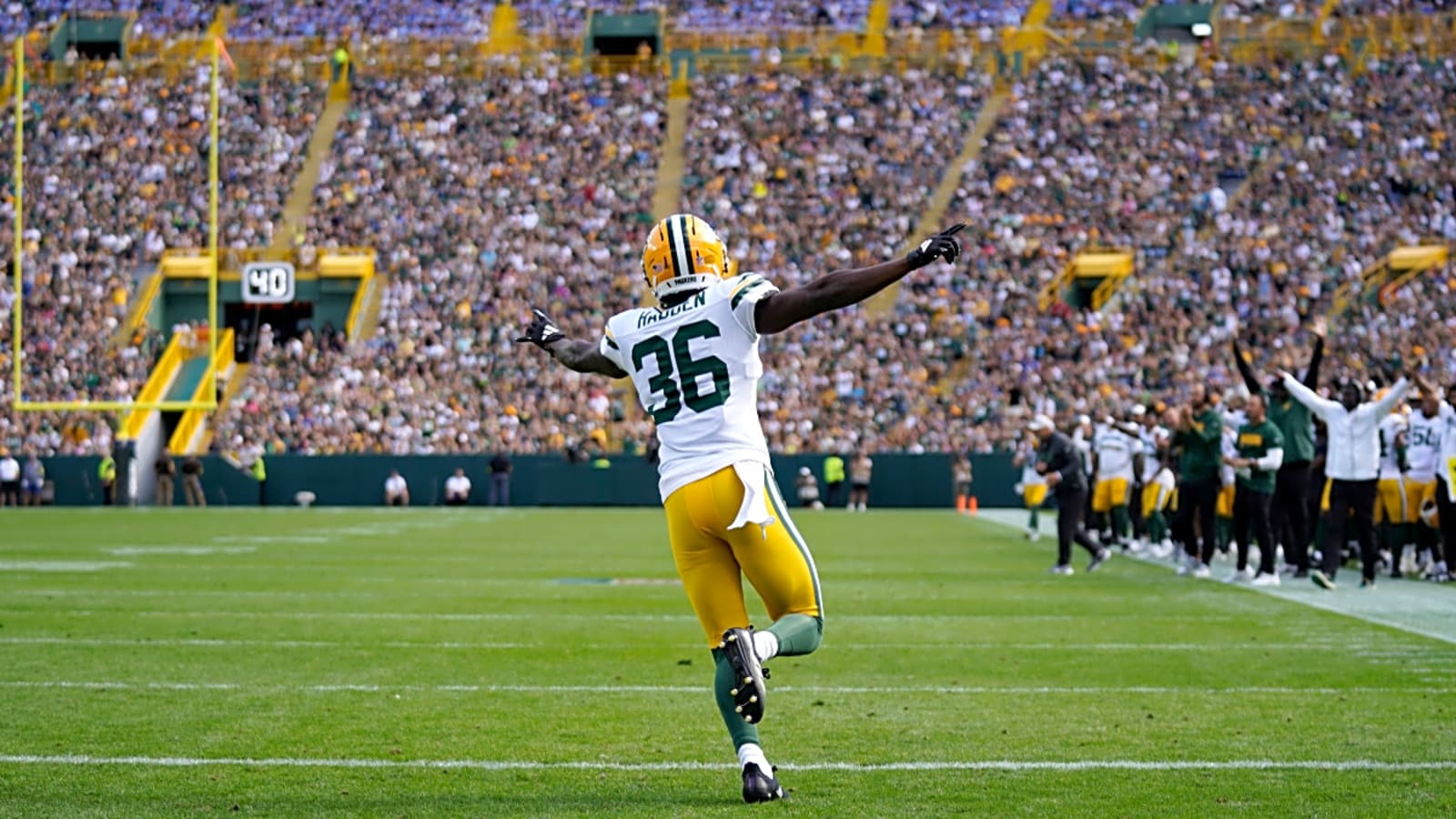 Former Vols defender shows true value by surprisingly earning a spot on the Packers 53-man roster