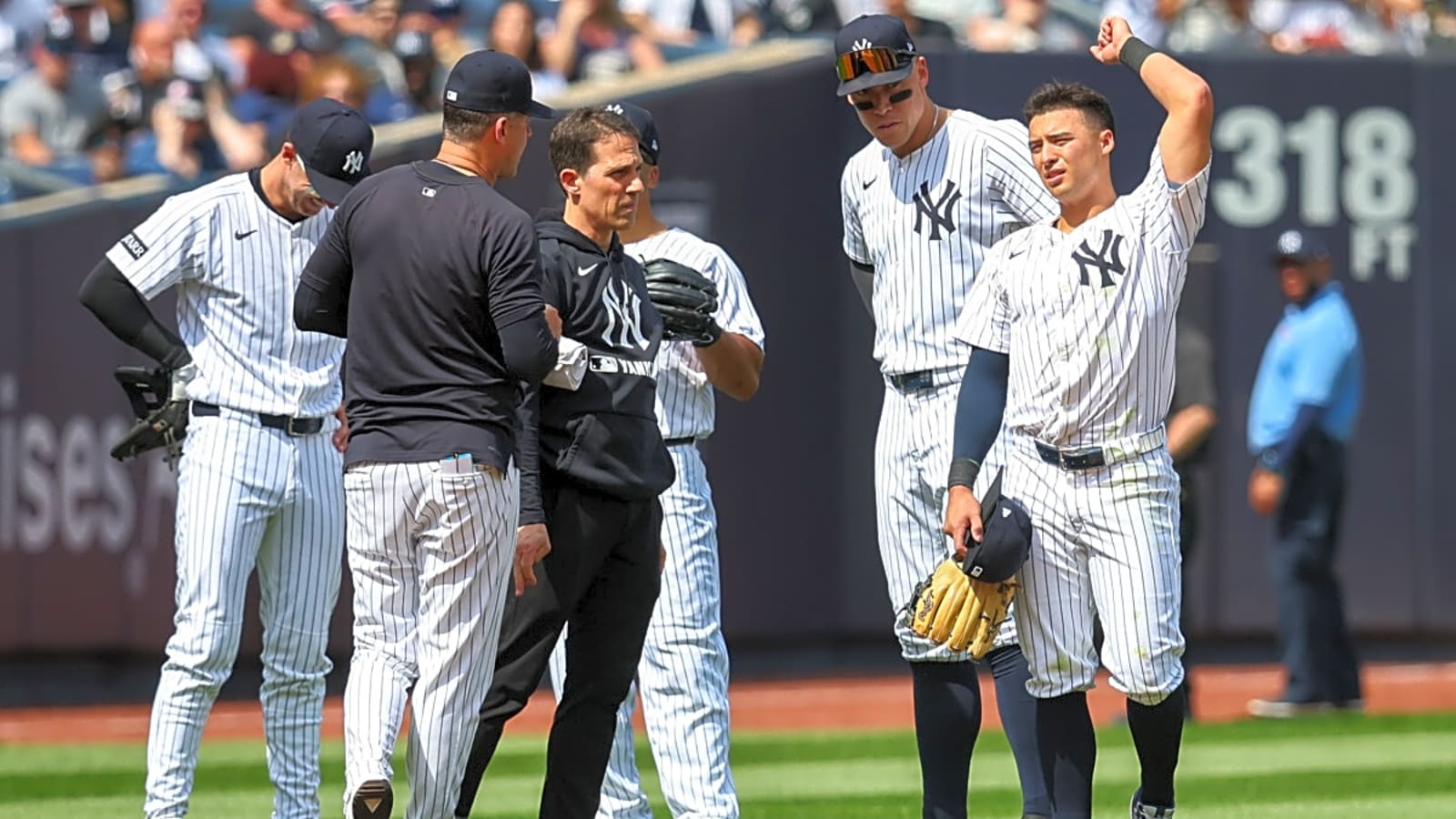Yankees Announce Concerning News After Anthony Volpe Shoulder Injury