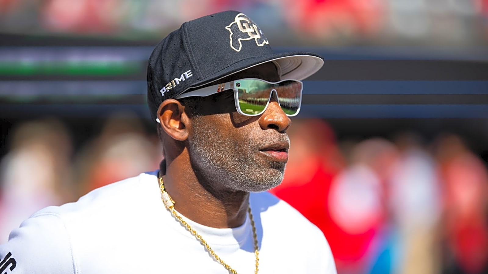 Deion Sanders Announces Big Julian Lewis News After Colorado Loss