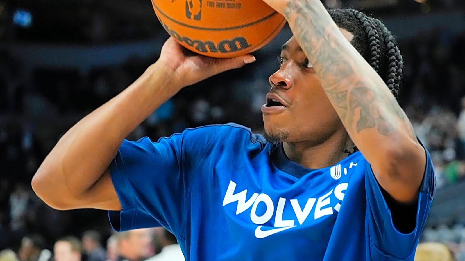 Rob Dillingham Shows Caitlin Clark Love With Kobe Shoes at Timberwolves Practice