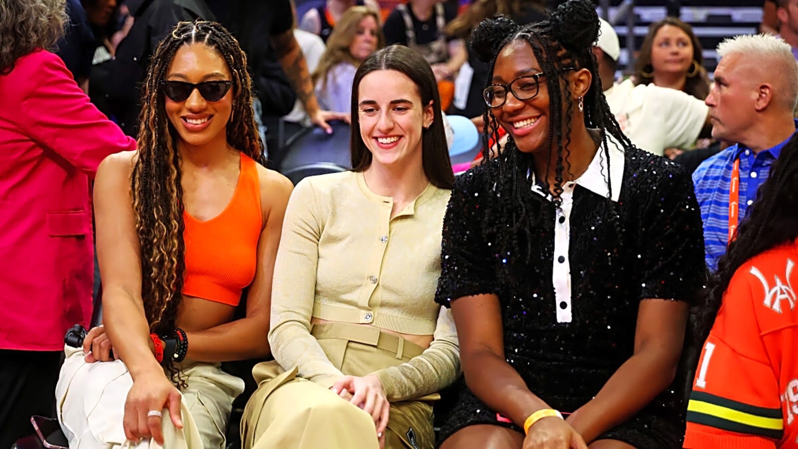 One-time WNBA champion sends message after getting waived