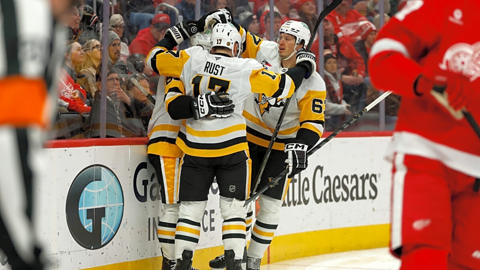 Penguins’ Great Defensive Effort Propels Them to 4-1 Victory Over Red Wings