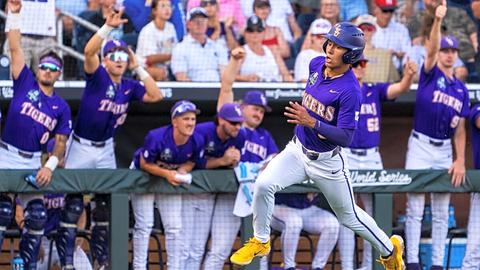 LSU fans go viral for different reasons during Tigers&#39; game one win over Coastal Carolina in Men&#39;s College World Series finals