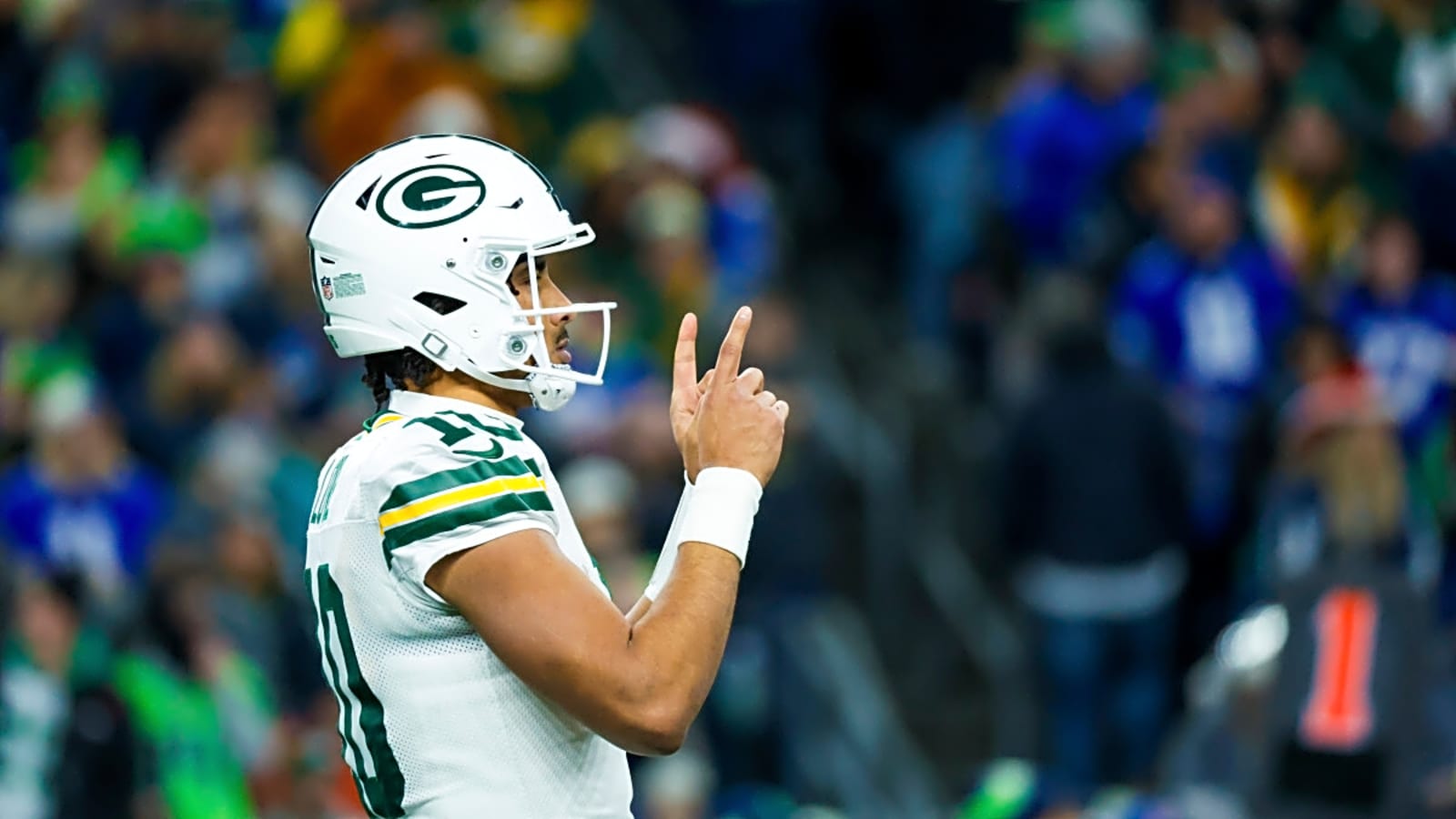 How the Packers plan to manage Jordan Love&#39;s contract in the coming years as his value rises and cap strategy becomes critical