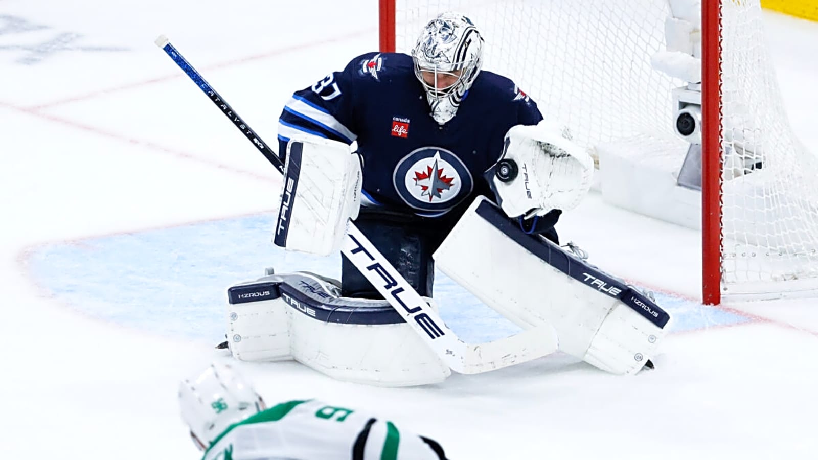 Jets’ Connor Hellebuyck Is the NHL’s Gold Standard in Goal