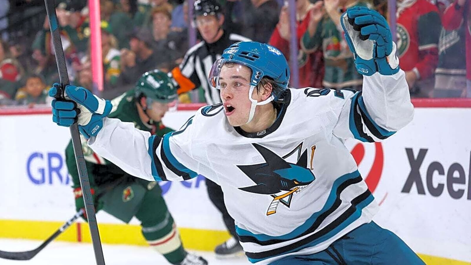Sharks Sign Macklin Celebrini to 5-Year Extension