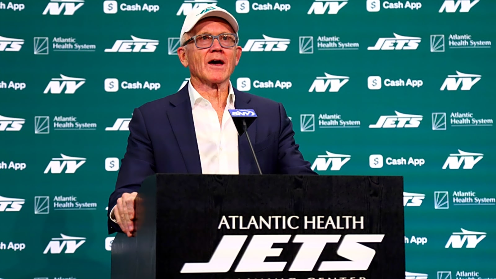 New York Jets Owner Buys Into Premier League, Avoids UEFA Scanda