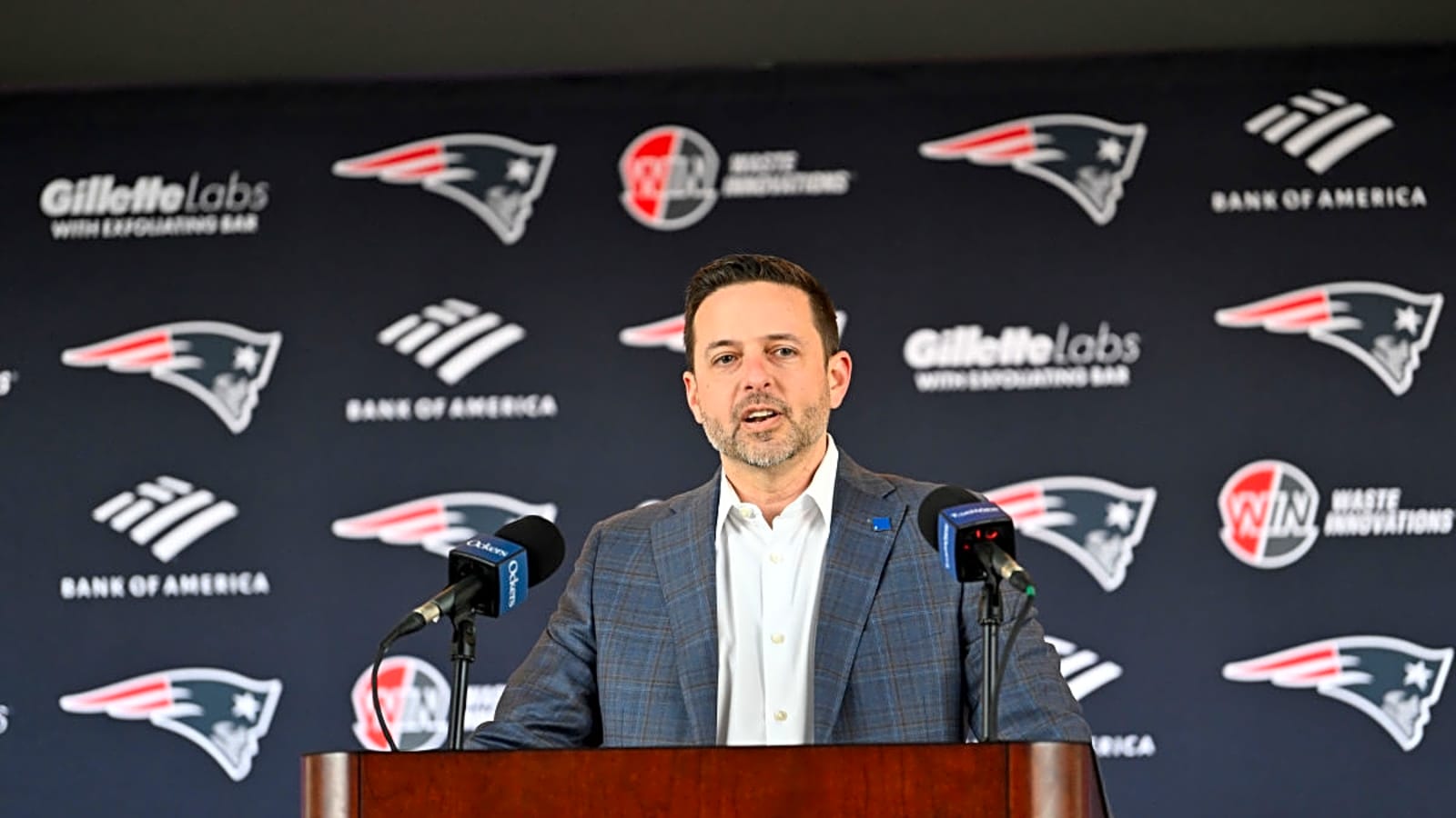 Patriots Trade Prediction Nets Them 1,600 Yard Elite Talent