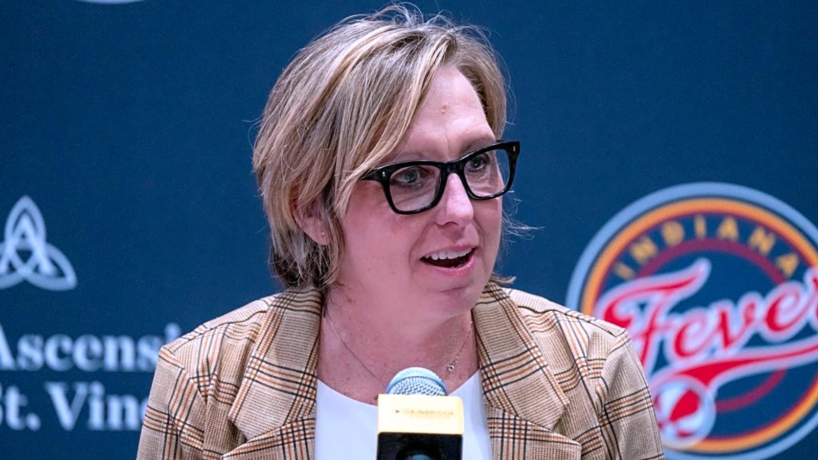 Indiana Fever GM Reacts to Big Aliyah Boston News