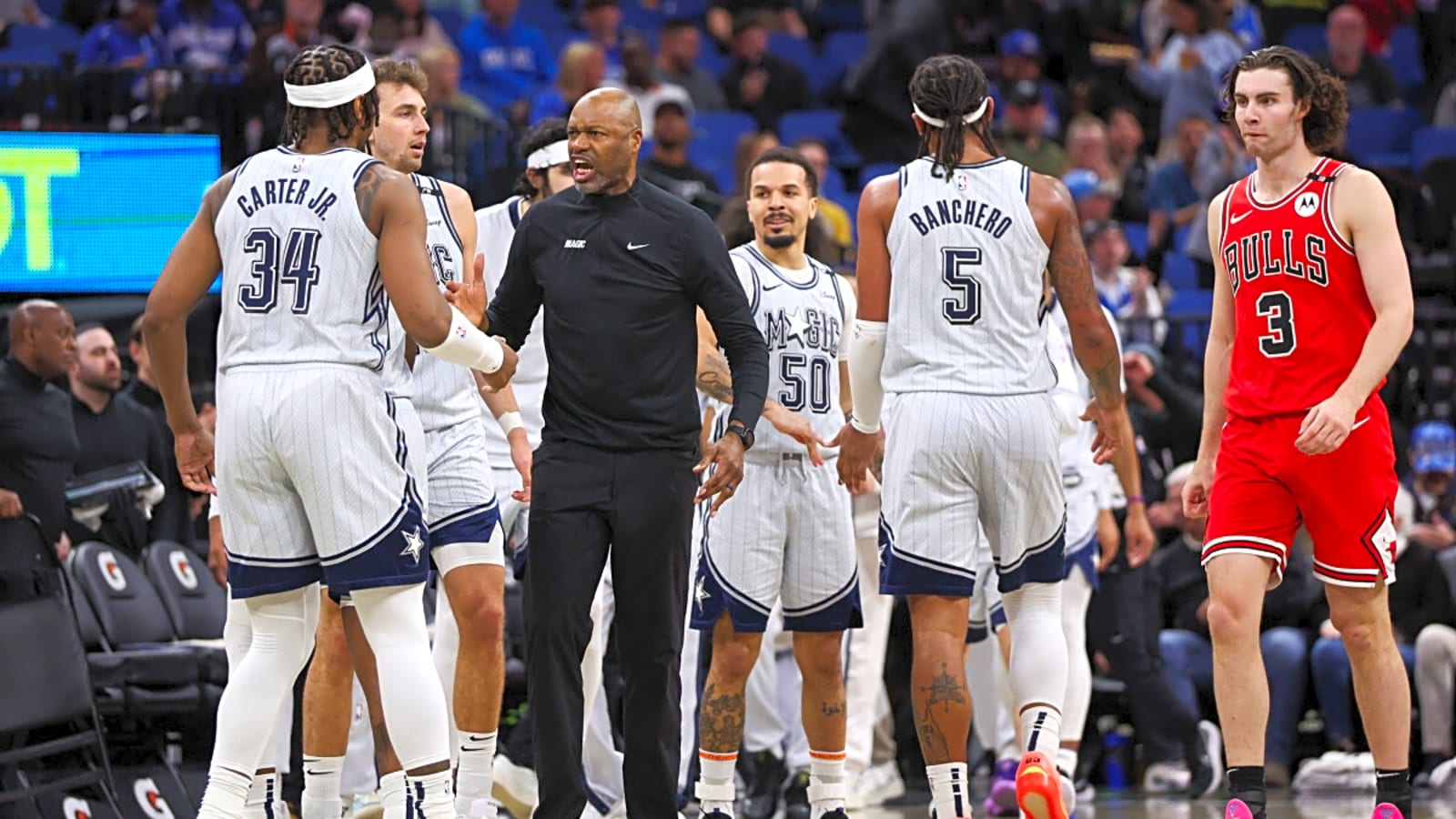 Suns &#39;Borderline Starter&#39; Predicted to Bolt for Magic in NBA Free Agency