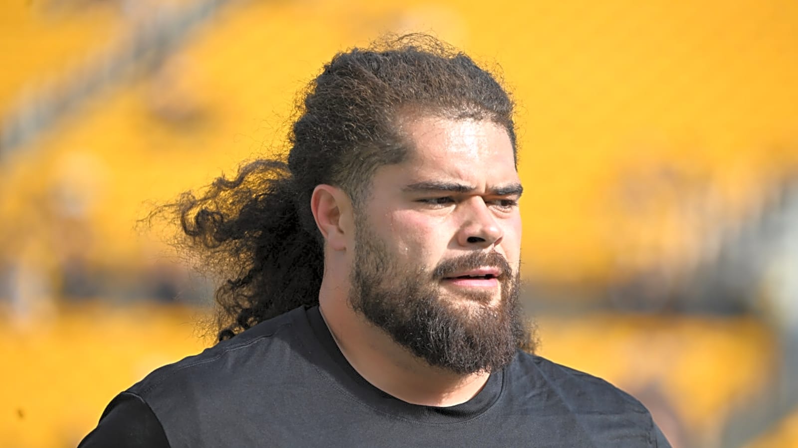 Steelers' huge win over the Colts comes with a loss they can't afford after key offensive starter reaggravates lingering injury