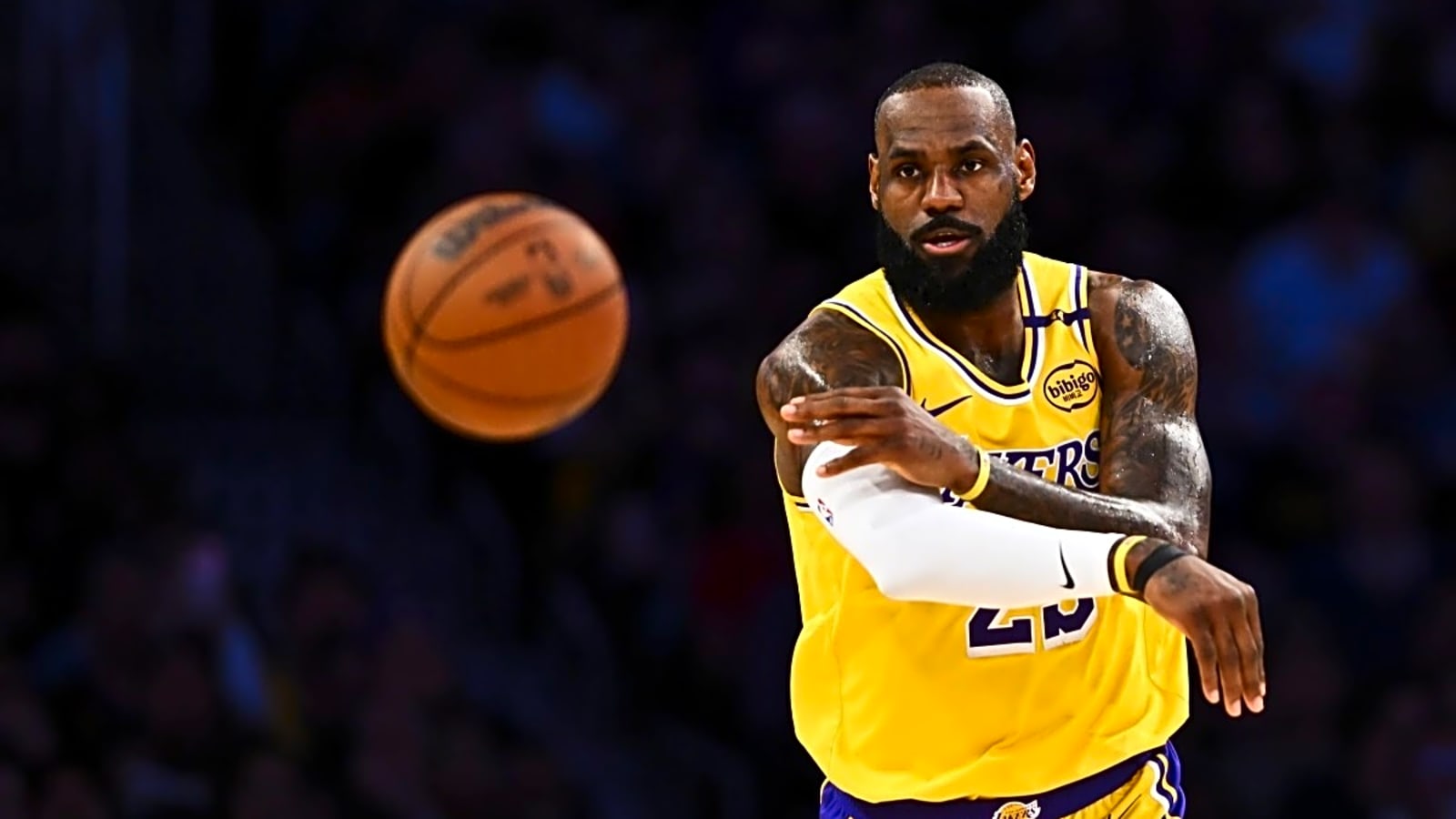 LeBron James Finally Explains Why He Passes The Ball In Clutch Situations