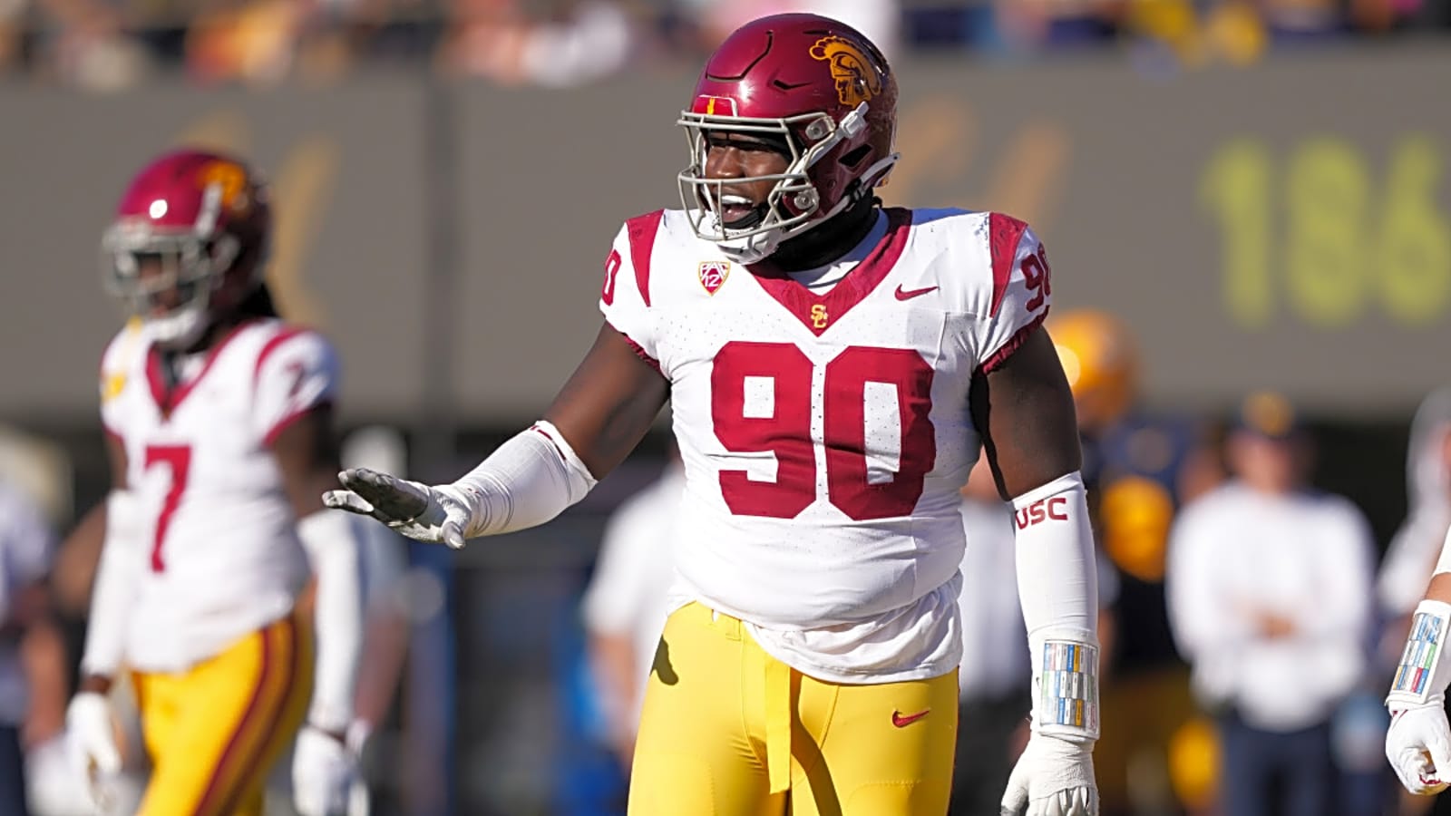 Incoming USC Edge Rusher Explains Why Trojans Won Over Ohio State, Penn State