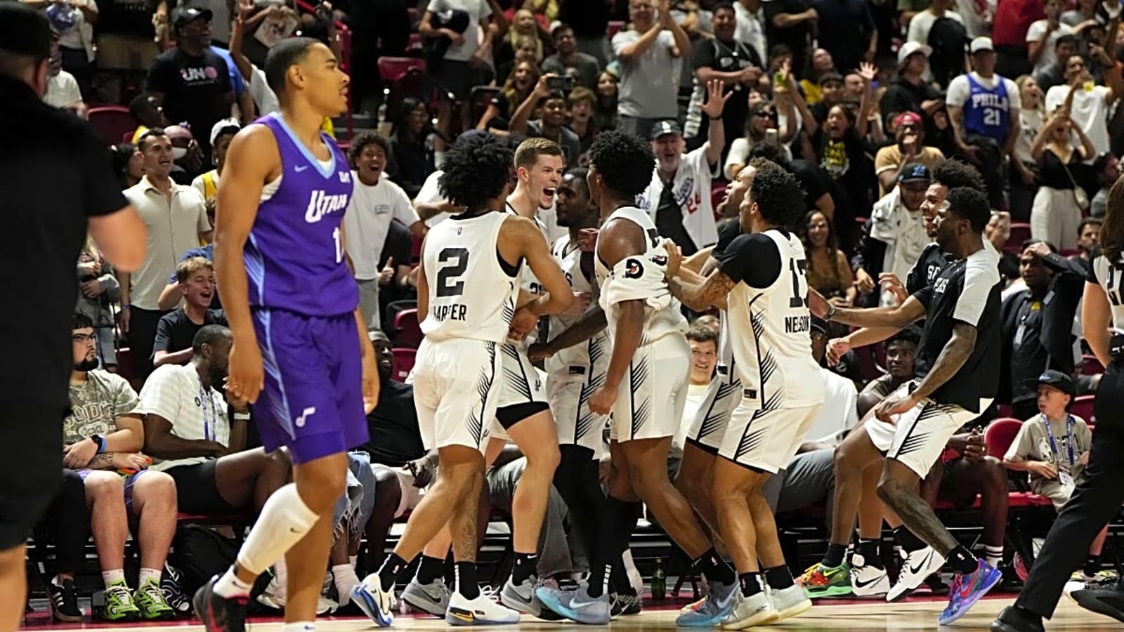 NBA Fans Erupt After Spurs Beat Jazz At The Buzzer At Summer League
