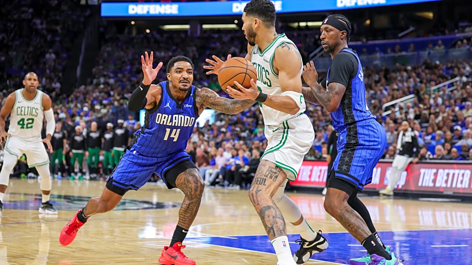 Jayson Tatum&#39;s Obscene Reaction to Refs&#39; Move in Celtics-Magic Game 3