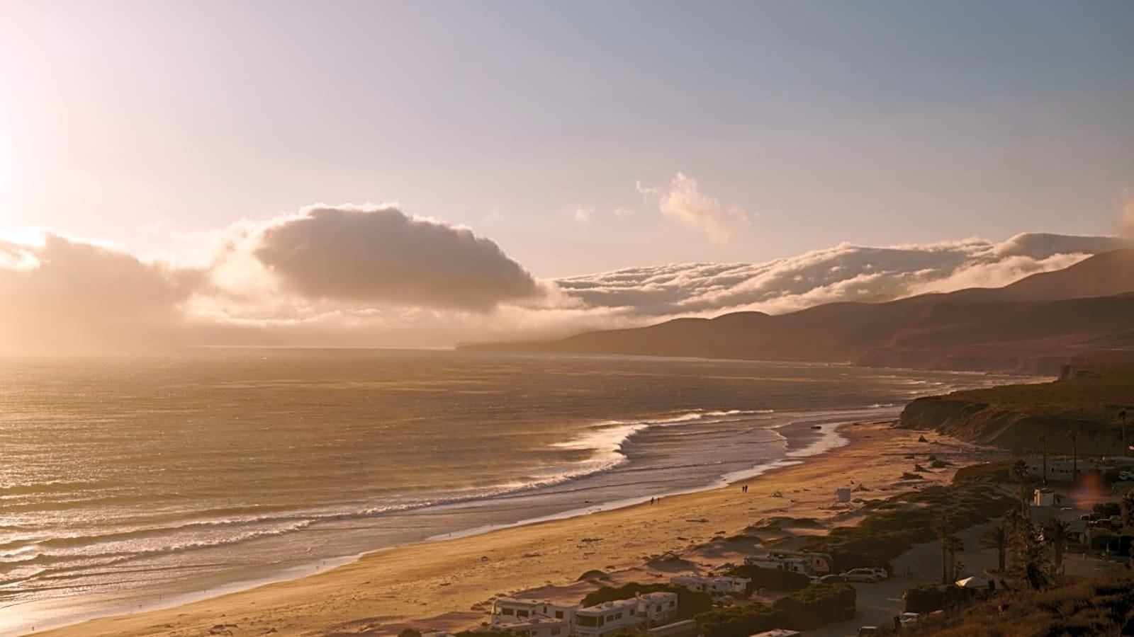 Surfer Found Dead 100 Yards Off Santa Barbara Beach