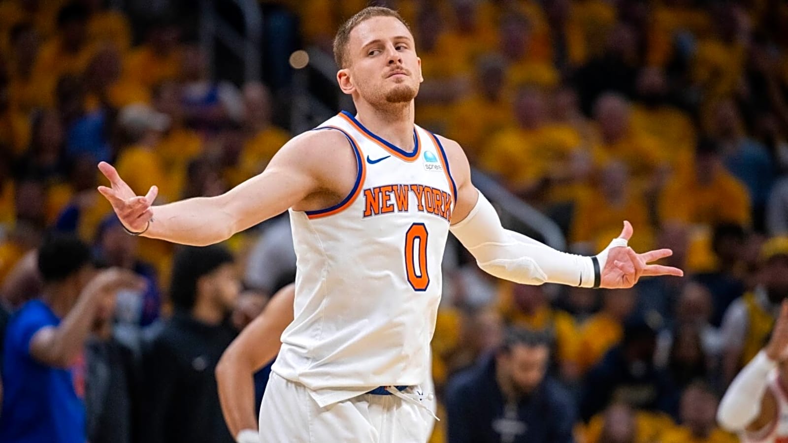 Donte DiVincenzo Reportedly Yelled At Timberwolves Teammates To Save Tom Thibodeau From Disrespect