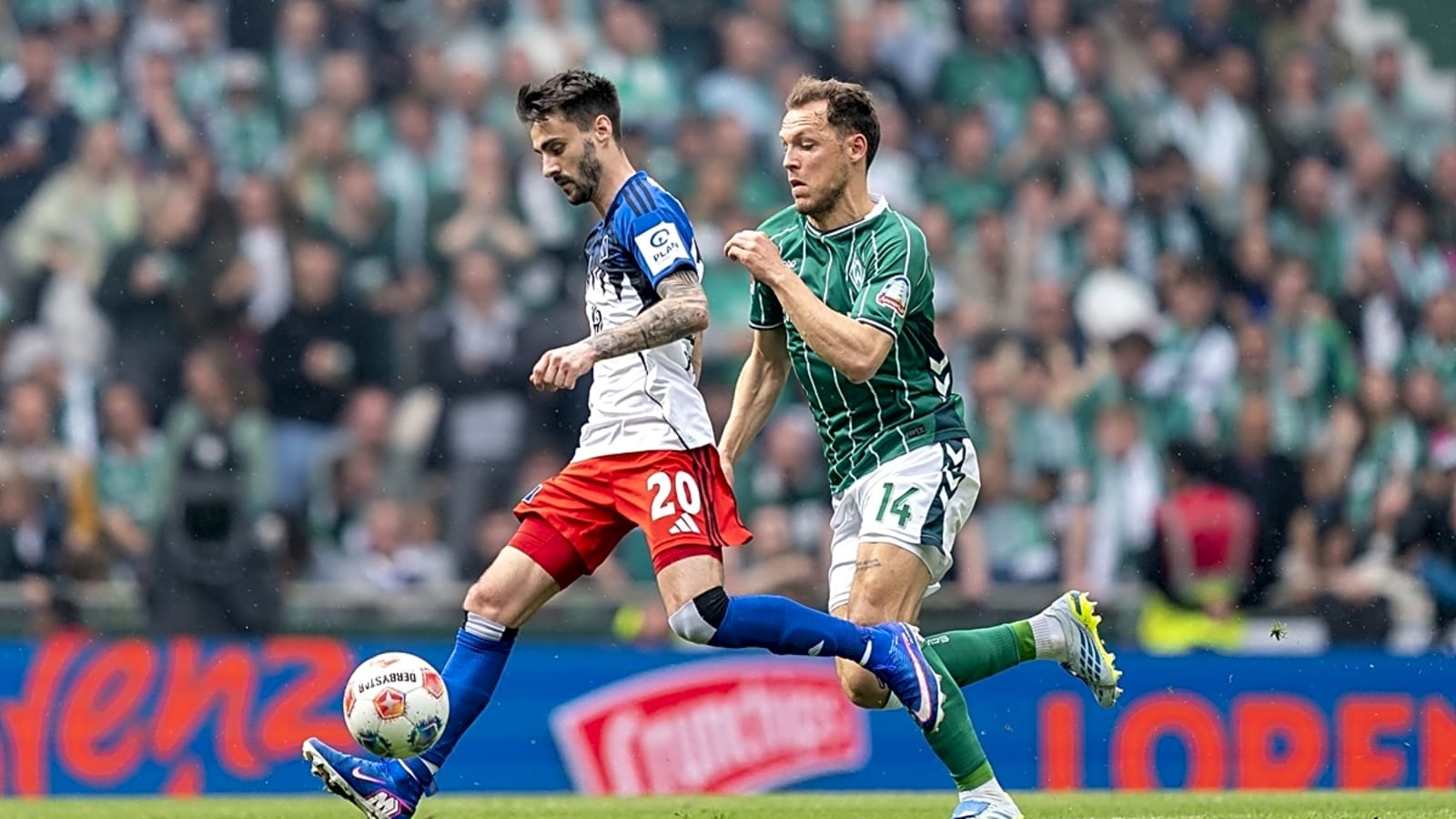 Hamburg finally signs Fabio Vieira from Arsenal