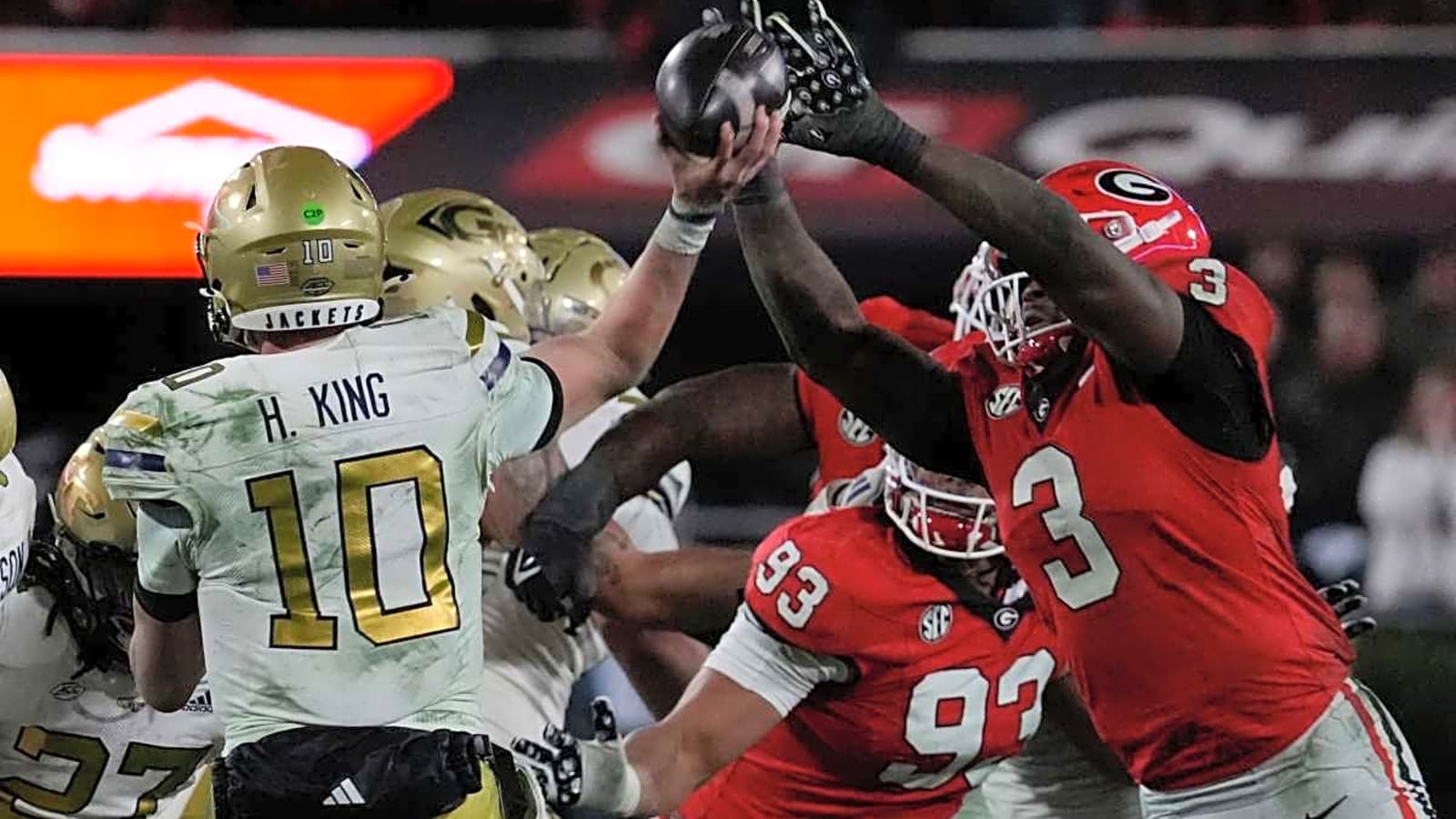 Georgia Bulldogs linebacker CJ Allen generating early buzz as a potential first-round pick in the 2026 NFL Draft