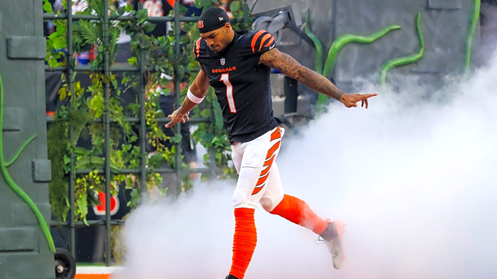 &#39;He&#39;s got the belt for sure&#39; — Twice Super Bowl champion, former NFL wide receiver bestows Ja&#39;Marr Chase with worthy title