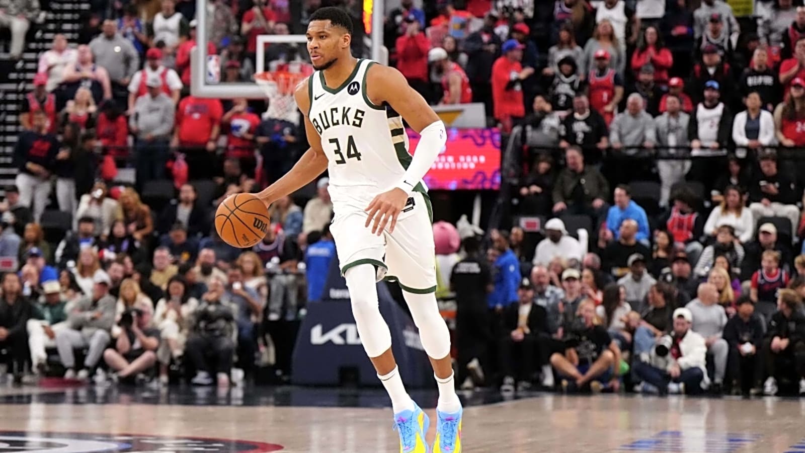 'With Us, He Has To Be Superman' - Darvin Ham On Giannis Antetokounmpo&#39;s Different Role With Greece