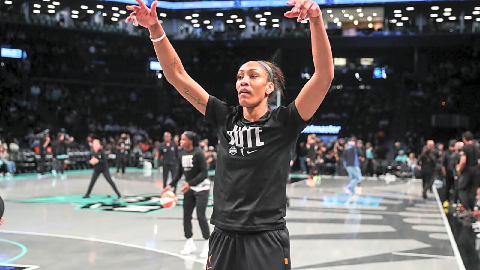 A’ja Wilson Makes Feelings Clear About Malia Obama’s Nike Involvement