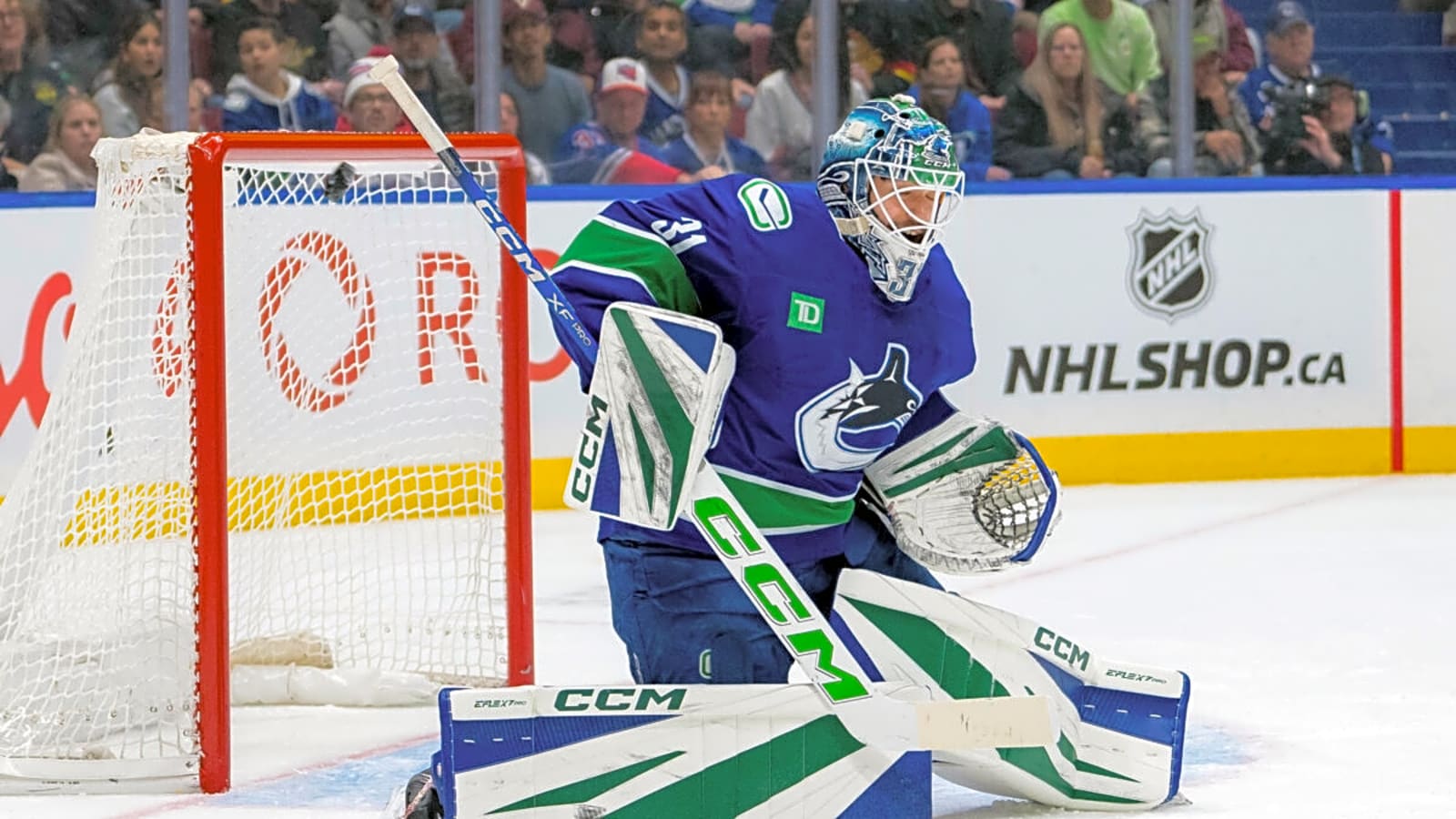 Oilers Missing Out on Arturs Silovs Opens Up Another Possibility 