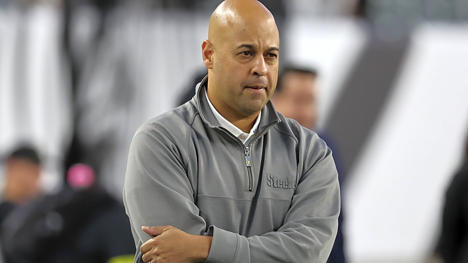 Steelers 7-Round 2026 NFL Mock Draft: Pittsburgh fills its biggest hole after free agency before a major steal at WR on day 2