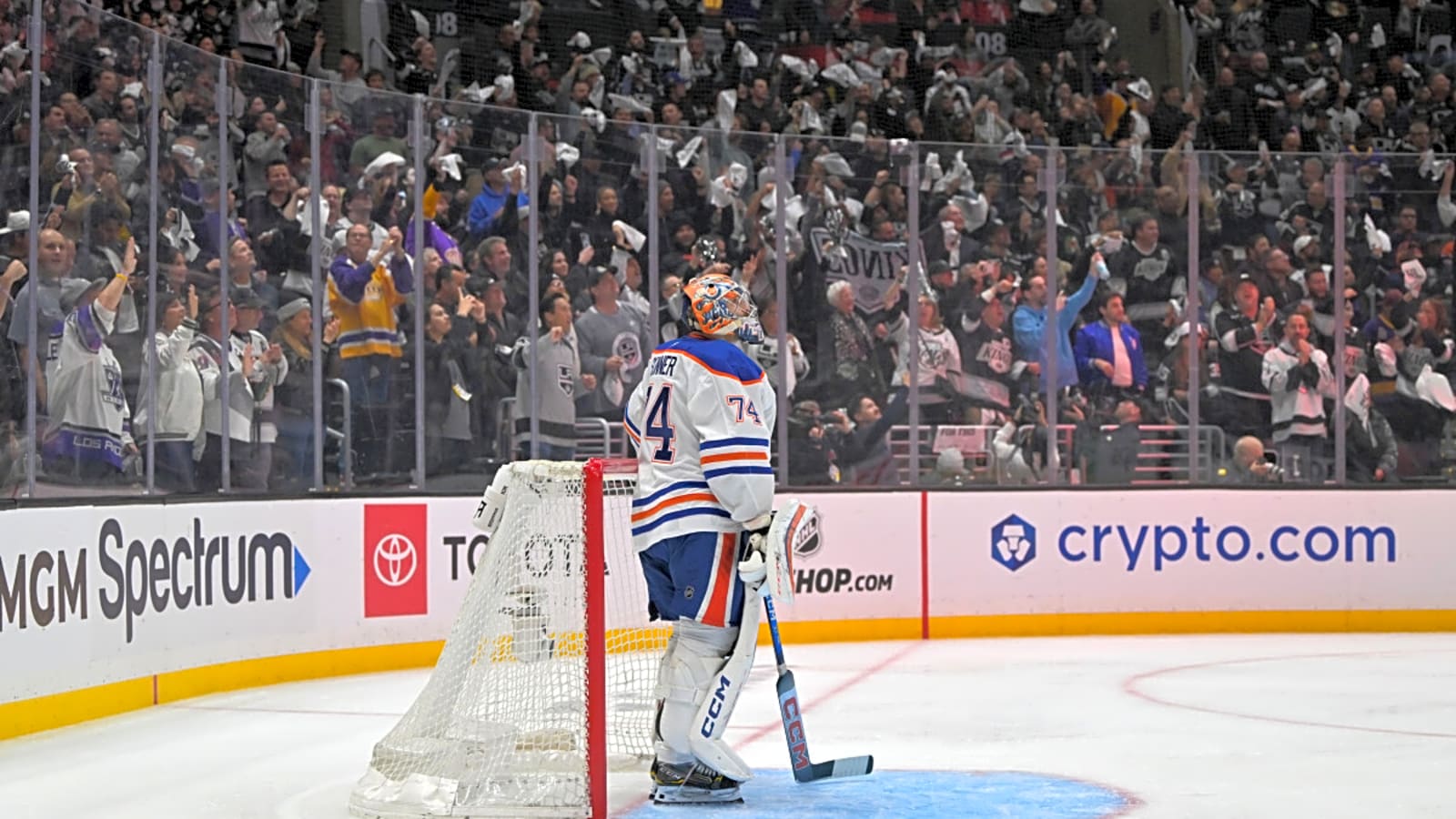 Oilers Raise Concerns About Officiating and Panthers&#39; Actions on Stuart Skinner