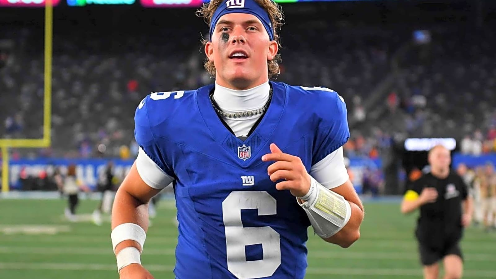 New York Giants Jaxson Dart Joins Tim Tebow In Unique Statistical Line In 1st Start