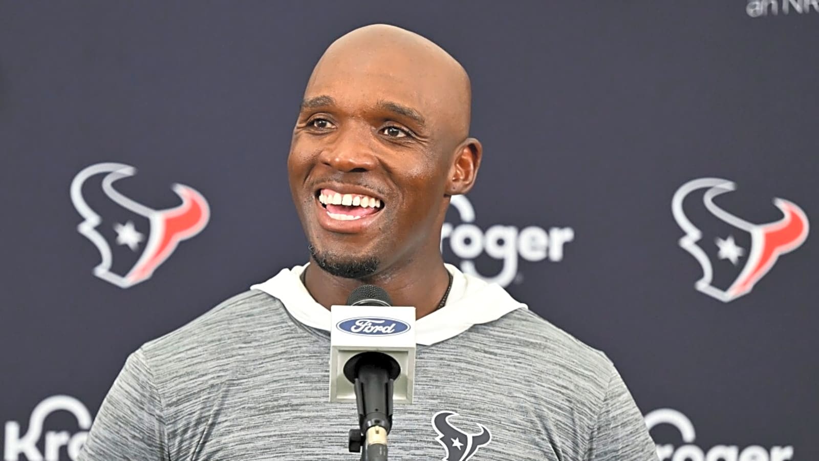 DeMeco Ryans Sets High Bar for Ascending Texans