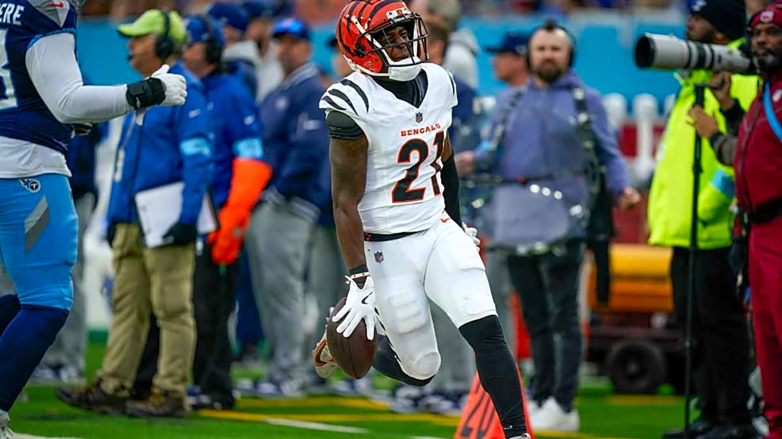 Colts Reportedly Sign Former Bengals CB on Monday