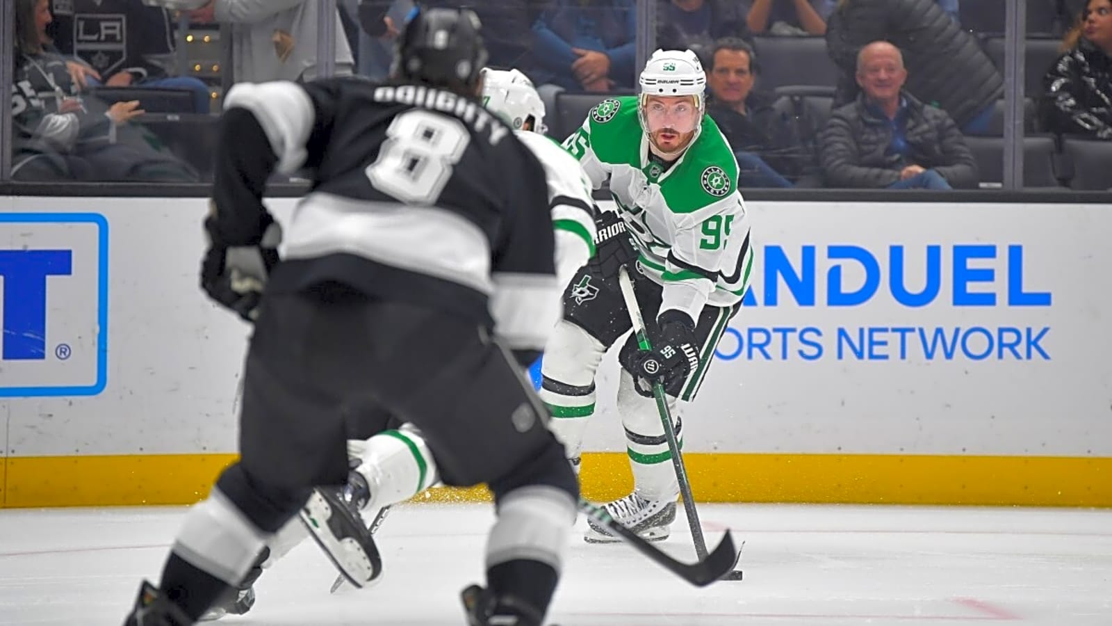Canucks Predicted to Sign 2-Time All-Star to Bolster Roster