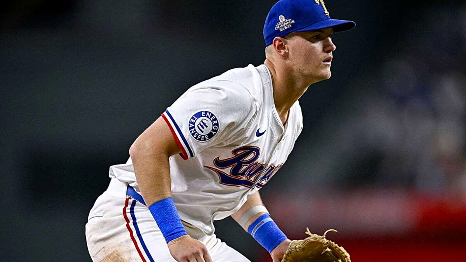Rangers make 2 roster moves before Tigers series