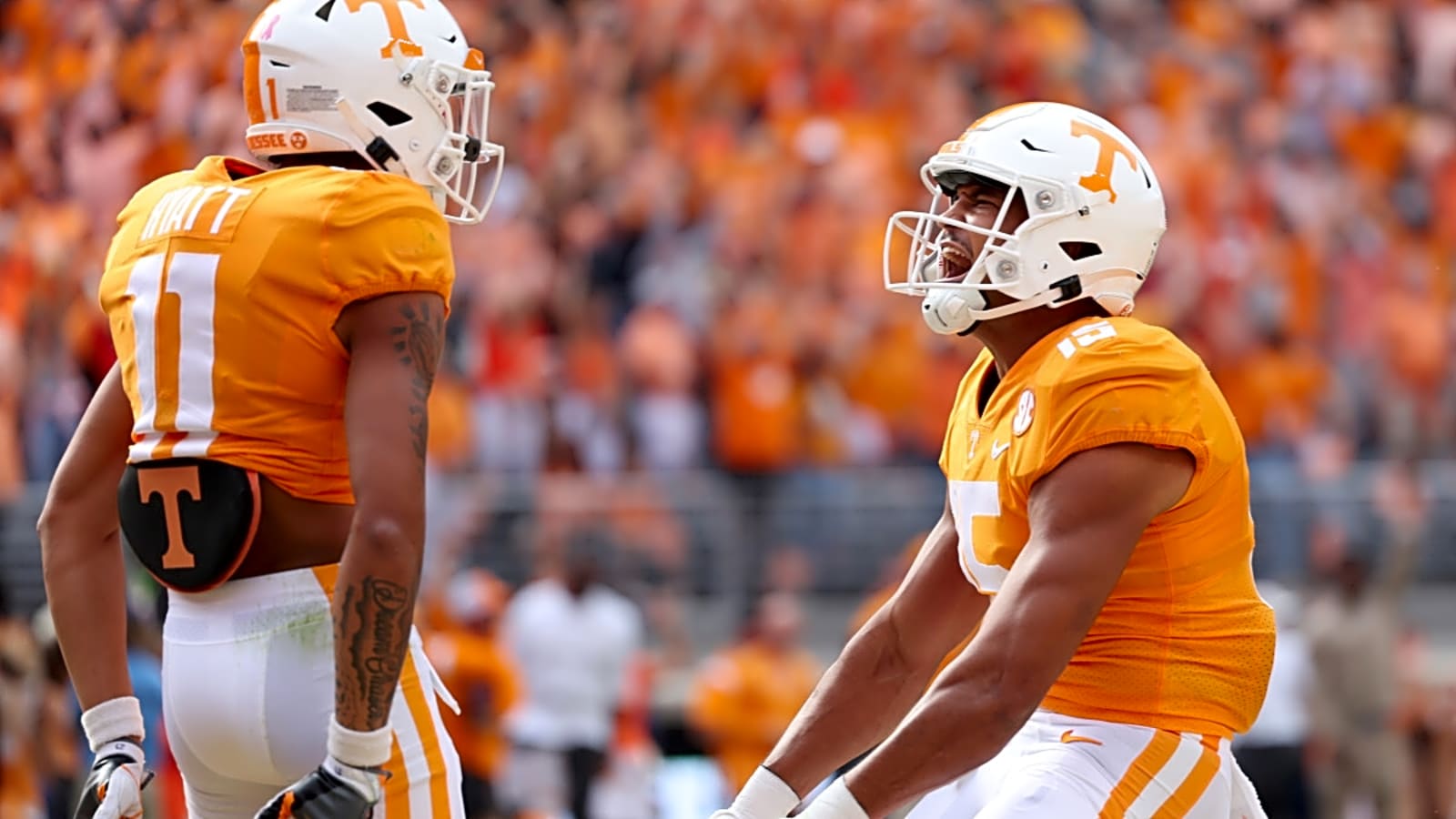 Former Tennessee Football Star Announces Retirement At 24