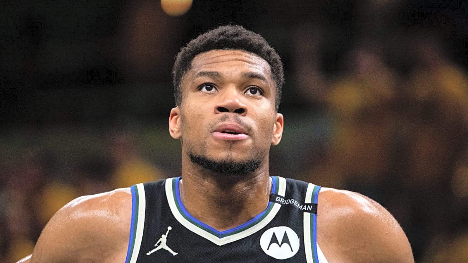 Bucks&#39; Aggressive Stance on Trades Amid Giannis Antetokounmpo Rumors: Report